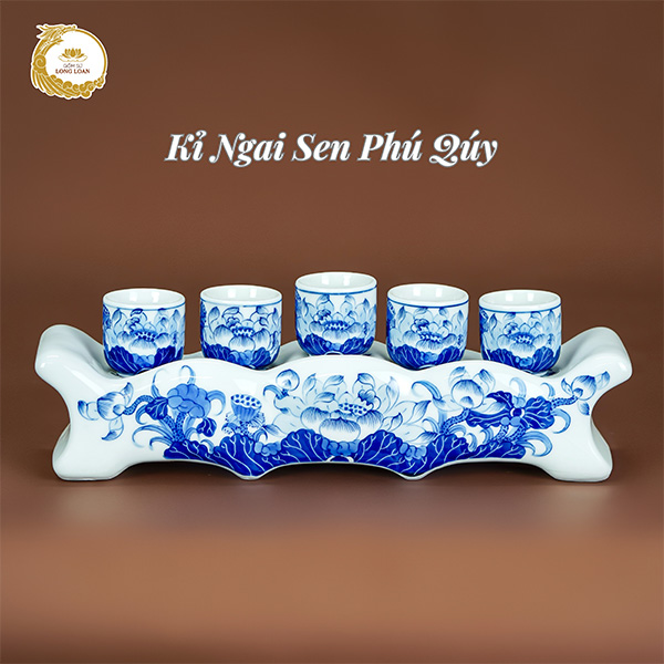 Kỷ ngai 5 chén thờ Sen Phú Quý – Gốm sứ Bát Tràng