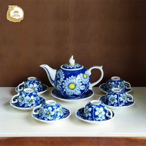 Bộ ấm chén uống trà hoa cúc, hoa lam gốm sứ Bát Tràng cao cấp Long Loan