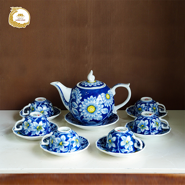 Bộ ấm chén uống trà Hoa Cúc, Hoa Lan men lam – Gốm sứ Bát Tràng