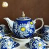 Bộ ấm trà hoa cúc men lam vẽ vàng kim gốm sứ Bát Tràng cao cấp