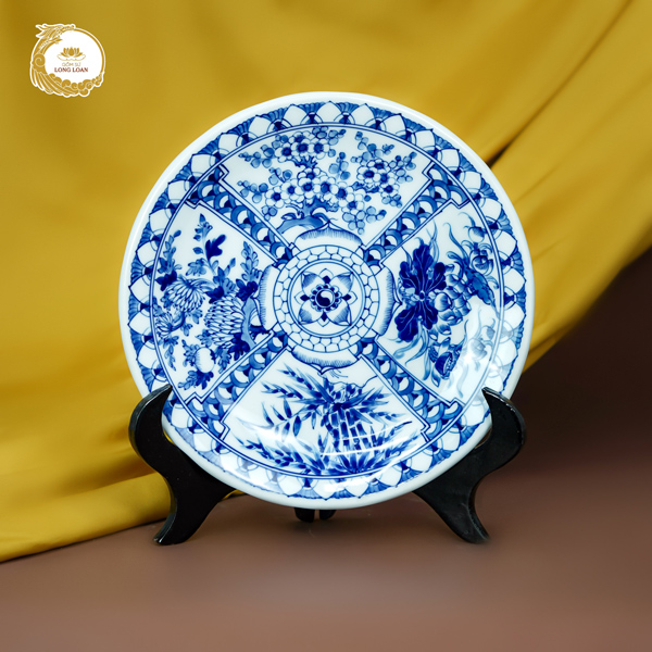 Đĩa phong thủy Tứ Quý men lam – Gốm sứ Bát Tràng